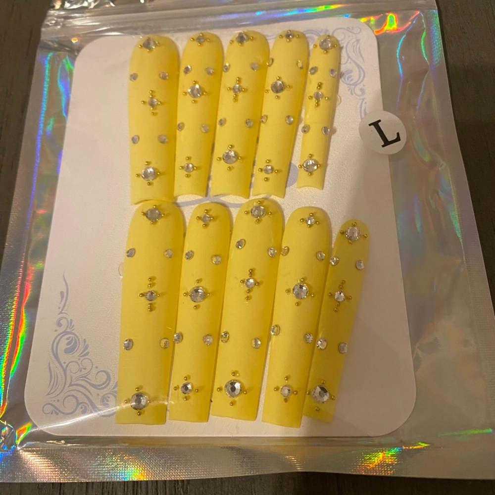 Yellow Rhinestone Press-On Nails
